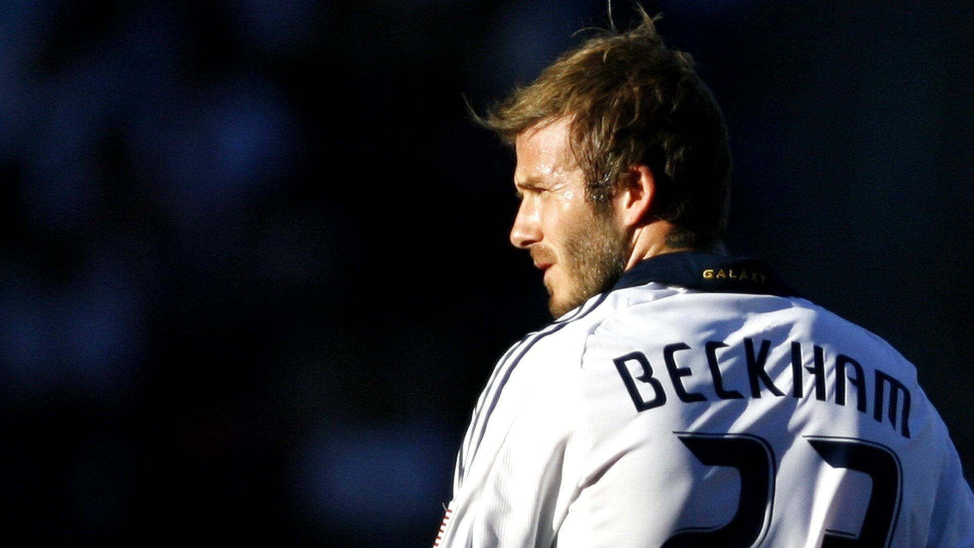 中国足球联赛俱乐部市场开拓力度加大,我国足球俱乐部